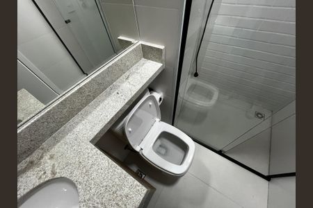 Apartamento para alugar com 30m², 1 quarto e sem vagaBanheiro da Suíte