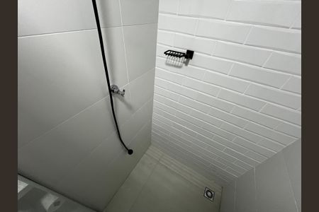 Apartamento para alugar com 30m², 1 quarto e sem vagaBanheiro da Suíte