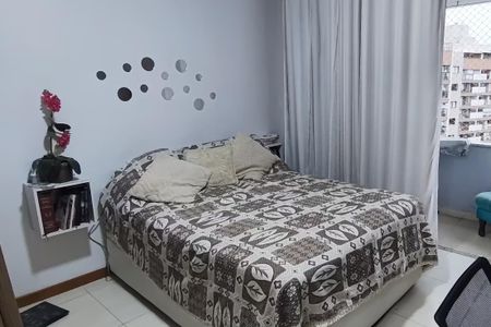 Casa de condomínio à venda com 164m², 3 quartos e 2 vagasSuíte 1