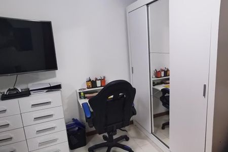 Casa de condomínio à venda com 164m², 3 quartos e 2 vagasSuíte 3