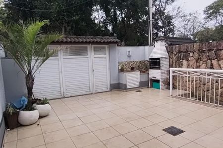 Casa de condomínio à venda com 164m², 3 quartos e 2 vagasQuintal e Garagem