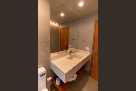 Casa para alugar com 450m², 2 quartos e 2 vagasBanheiro da Suíte 1