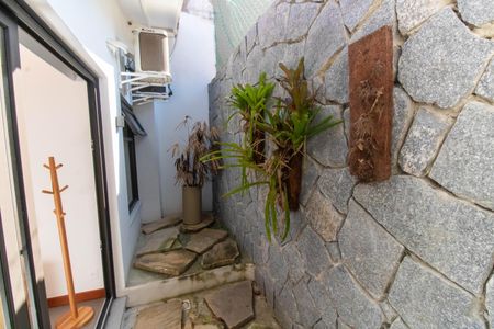 Casa para alugar com 450m², 2 quartos e 2 vagasSuíte 2