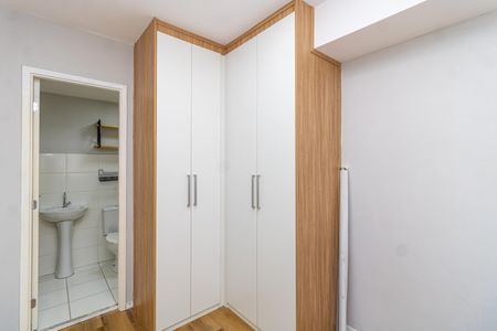 Suíte de apartamento para alugar com 1 quarto, 29m² em Parque Vitoria, São Paulo
