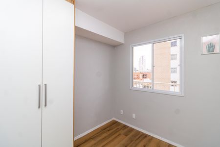 Suíte de apartamento para alugar com 1 quarto, 29m² em Parque Vitoria, São Paulo