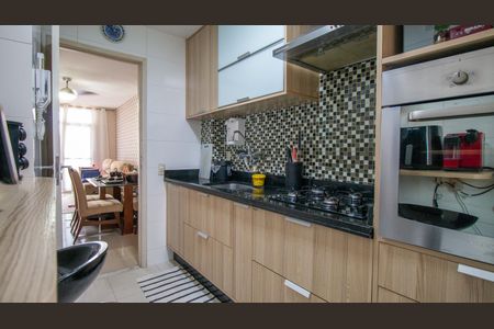 Apartamento à venda com 57m², 2 quartos e 1 vagaCozinha