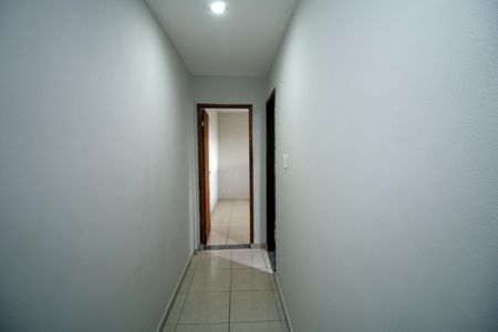 Sala - Corredor de apartamento para alugar com 2 quartos, 60m² em Vila da Penha, Rio de Janeiro