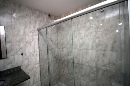 Apartamento para alugar com 60m², 2 quartos e sem vagaBanheiro