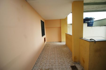 Apartamento para alugar com 60m², 2 quartos e sem vagaVaranda