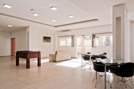 Apartamento à venda com 49m², 2 quartos e 1 vaga Apartamento à venda com 49m², 2 quartos e 1 vagaÁrea comum - Salão de festas