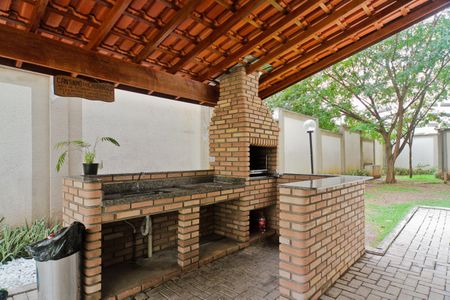 Apartamento à venda com 49m², 2 quartos e 1 vaga Apartamento à venda com 49m², 2 quartos e 1 vagaÁrea comum - Churrasqueira