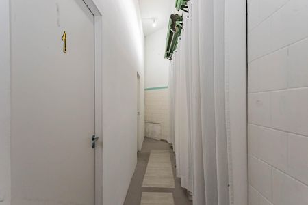 Casa à venda com 211m², 3 quartos e 2 vagasCorredor