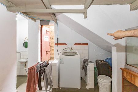 Casa à venda com 211m², 3 quartos e 2 vagasÁrea de Serviço