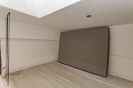 Casa à venda com 211m², 3 quartos e 2 vagasHall da escada