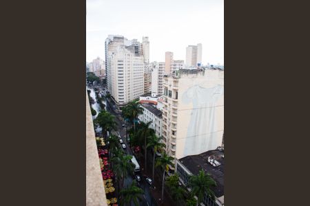 Vista de apartamento à venda com 2 quartos, 70m² em Centro, Belo Horizonte
