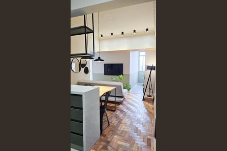 Sala de apartamento à venda com 2 quartos, 70m² em Centro, Belo Horizonte