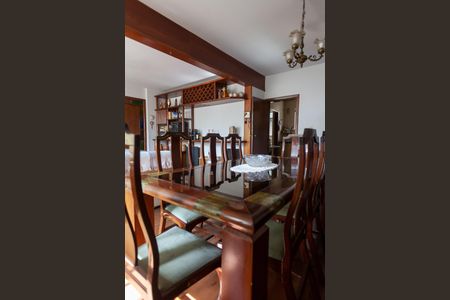 Sala de jantar  de apartamento à venda com 4 quartos, 150m² em Carmo, Belo Horizonte