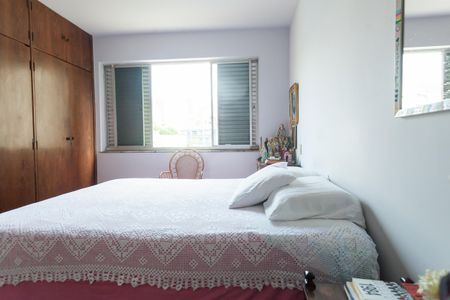 Apartamento à venda com 150m², 4 quartos e 2 vagas Apartamento à venda com 150m², 4 quartos e 2 vagassuite