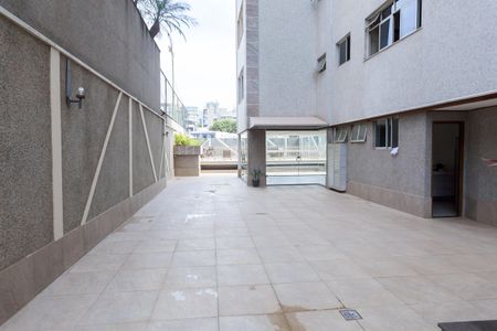 Apartamento à venda com 150m², 4 quartos e 2 vagas Apartamento à venda com 150m², 4 quartos e 2 vagasÁrea comum