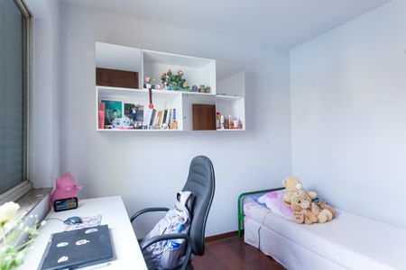 Apartamento à venda com 150m², 4 quartos e 2 vagas Apartamento à venda com 150m², 4 quartos e 2 vagasQuarta 3