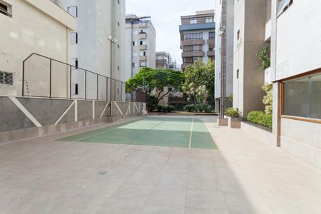 Apartamento à venda com 150m², 4 quartos e 2 vagas Apartamento à venda com 150m², 4 quartos e 2 vagasQuadra Esportiva
