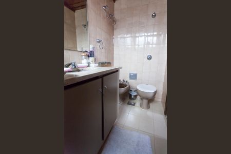 Apartamento à venda com 150m², 4 quartos e 2 vagas Apartamento à venda com 150m², 4 quartos e 2 vagasBanheiro da Suíte