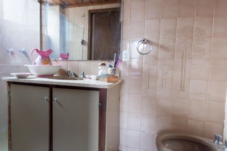 Apartamento à venda com 150m², 4 quartos e 2 vagas Apartamento à venda com 150m², 4 quartos e 2 vagasBanheiro da Suíte