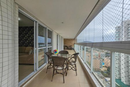 Apartamento para alugar com 119m², 3 quartos e 2 vagasVaranda