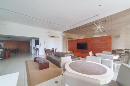 Apartamento para alugar com 119m², 3 quartos e 2 vagasÁrea comum