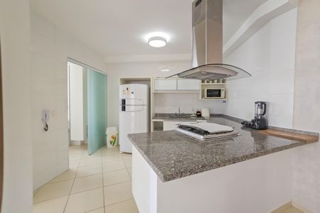 Apartamento para alugar com 119m², 3 quartos e 2 vagasCozinha