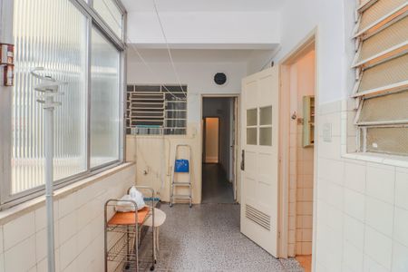 Apartamento à venda com 142m², 3 quartos e 1 vaga Apartamento à venda com 142m², 3 quartos e 1 vagaÁrea de Serviço