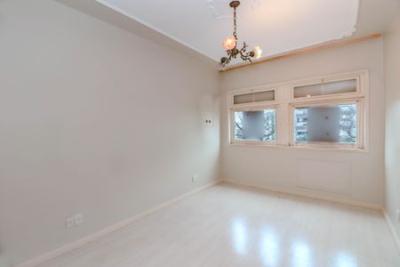 Apartamento à venda com 142m², 3 quartos e 1 vaga Apartamento à venda com 142m², 3 quartos e 1 vagaQuarto 2