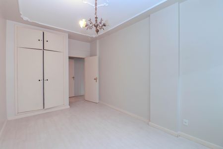 Apartamento à venda com 142m², 3 quartos e 1 vaga Apartamento à venda com 142m², 3 quartos e 1 vagaQuarto 1