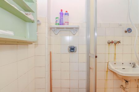 Apartamento à venda com 142m², 3 quartos e 1 vaga Apartamento à venda com 142m², 3 quartos e 1 vagaBanheiro de Serviço