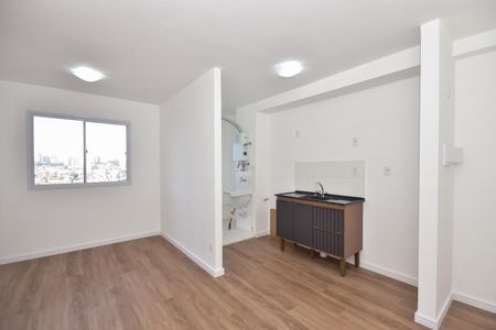 Sala de apartamento para alugar com 2 quartos, 42m² em Parque Arariba, São Paulo