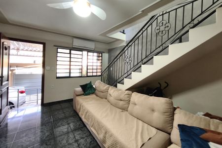 Casa à venda com 150m², 3 quartos e 1 vagaSala de Estar