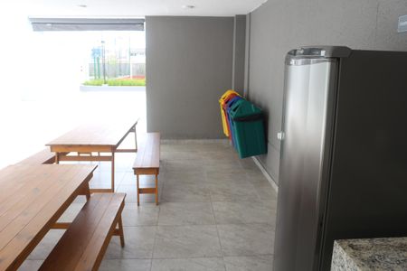 Apartamento à venda com 64m², 2 quartos e 2 vagasÁrea comum - Churrasqueira