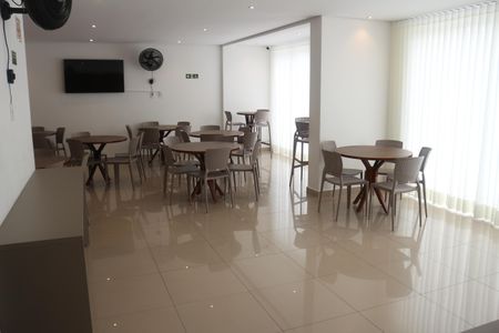 Apartamento à venda com 64m², 2 quartos e 2 vagasÁrea comum - Salão de festas