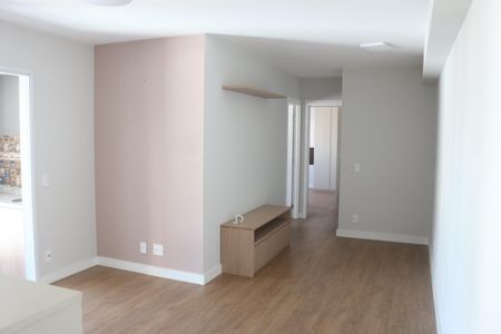 Apartamento à venda com 64m², 2 quartos e 2 vagasSala