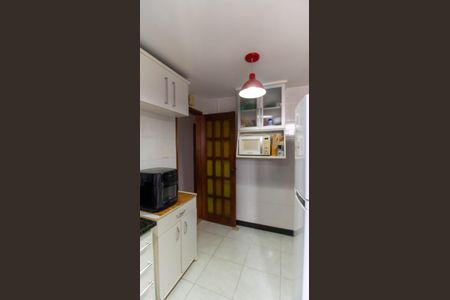 Apartamento à venda com 85m², 2 quartos e 1 vaga Apartamento à venda com 85m², 2 quartos e 1 vagaCozinha