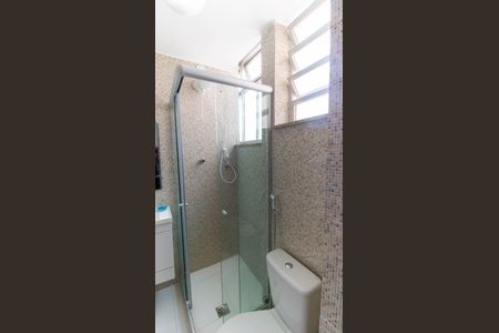 Apartamento à venda com 85m², 2 quartos e 1 vaga Apartamento à venda com 85m², 2 quartos e 1 vagaBanheiro Social