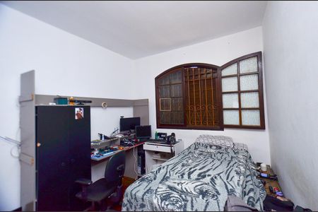 Casa à venda com 238m², 3 quartos e 3 vagasQuarto 2