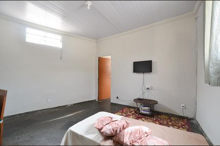 Casa à venda com 238m², 3 quartos e 3 vagasQuarto Edícula