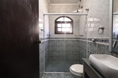 Casa à venda com 207m², 3 quartos e 4 vagas Casa à venda com 207m², 3 quartos e 4 vagasBanheiro da Suíte