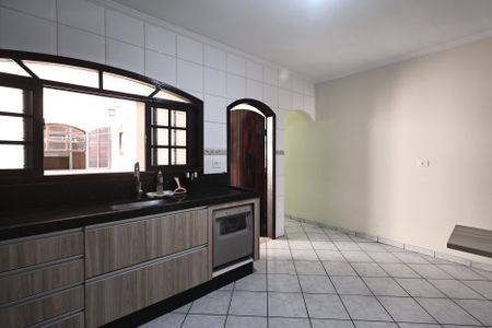 Casa à venda com 207m², 3 quartos e 4 vagas Casa à venda com 207m², 3 quartos e 4 vagasCozinha