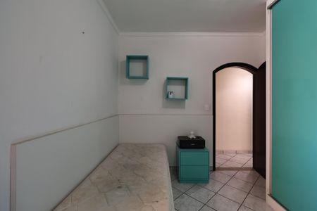 Casa à venda com 207m², 3 quartos e 4 vagas Casa à venda com 207m², 3 quartos e 4 vagasQuarto 2