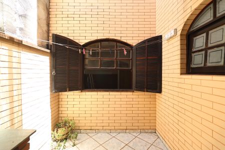 Casa à venda com 207m², 3 quartos e 4 vagas Casa à venda com 207m², 3 quartos e 4 vagasÁrea de Serviço