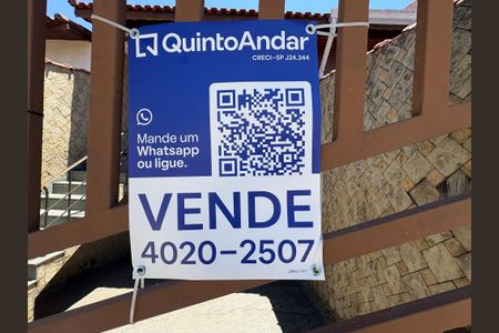 Casa à venda com 207m², 3 quartos e 4 vagas Casa à venda com 207m², 3 quartos e 4 vagasPlaquinha: ZNHJ-1417
