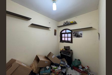 Casa à venda com 207m², 3 quartos e 4 vagas Casa à venda com 207m², 3 quartos e 4 vagasDepósito