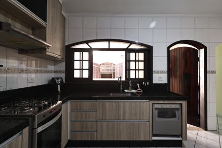 Casa à venda com 207m², 3 quartos e 4 vagas Casa à venda com 207m², 3 quartos e 4 vagasCozinha